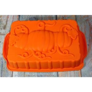 Silicone‎ Pumpkin Loaf Baking Mold